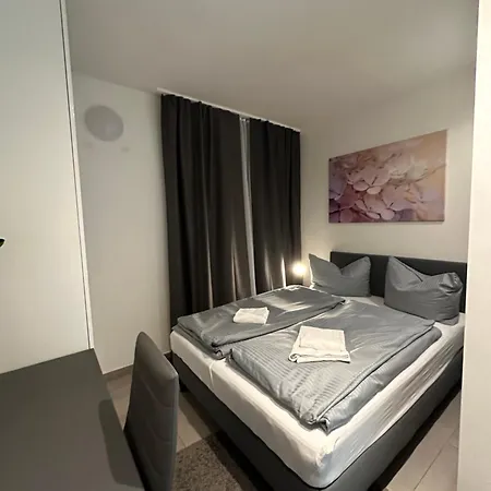 Aparthotel Estelada Boarding - Bogenhausen Munich