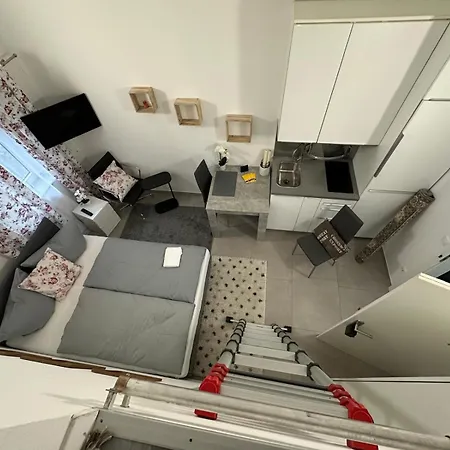 Estelada - Bogenhausen Aparthotel 3*