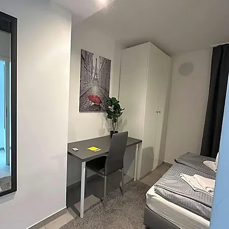 Estelada - Bogenhausen Apart Otel Münih