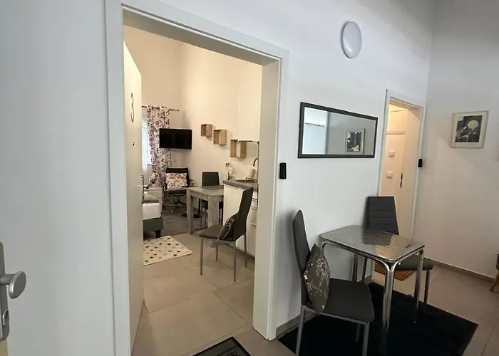 Estelada - Bogenhausen 3*